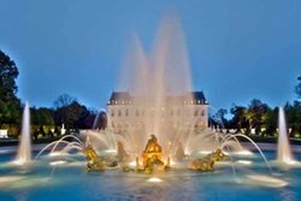 خاندان دزدها بر عربستان حکومت می‌کنند