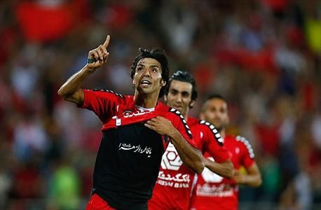 حرکت قابل تقدیر بازیکن پرسپولیس/عکس