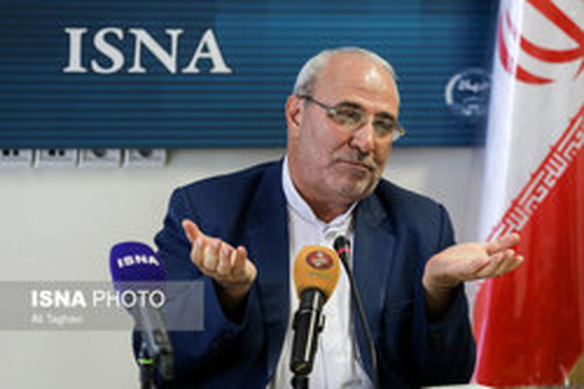 نماینده مجلس: هفت میلیون و ٢٠٠ هزار تومان حقوق می‌گیرم