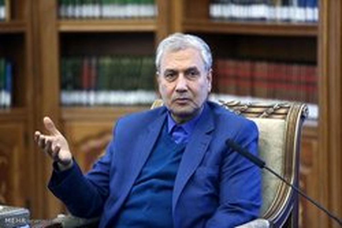 وزیر دولت روحانی خواستار افزایش ساعت کاری مدیران شد