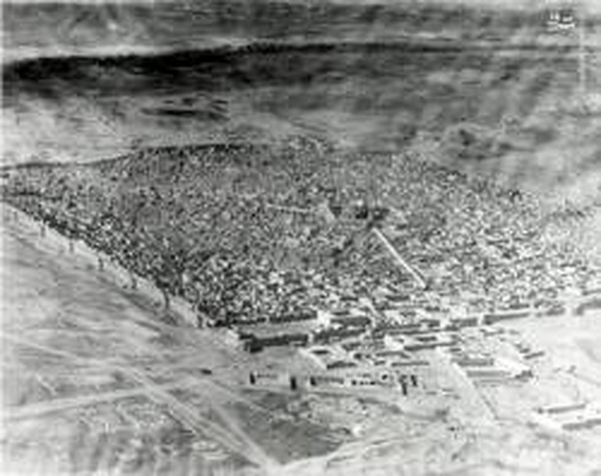 تصویر قدیمی از حرم مطهر امام علی (ع)