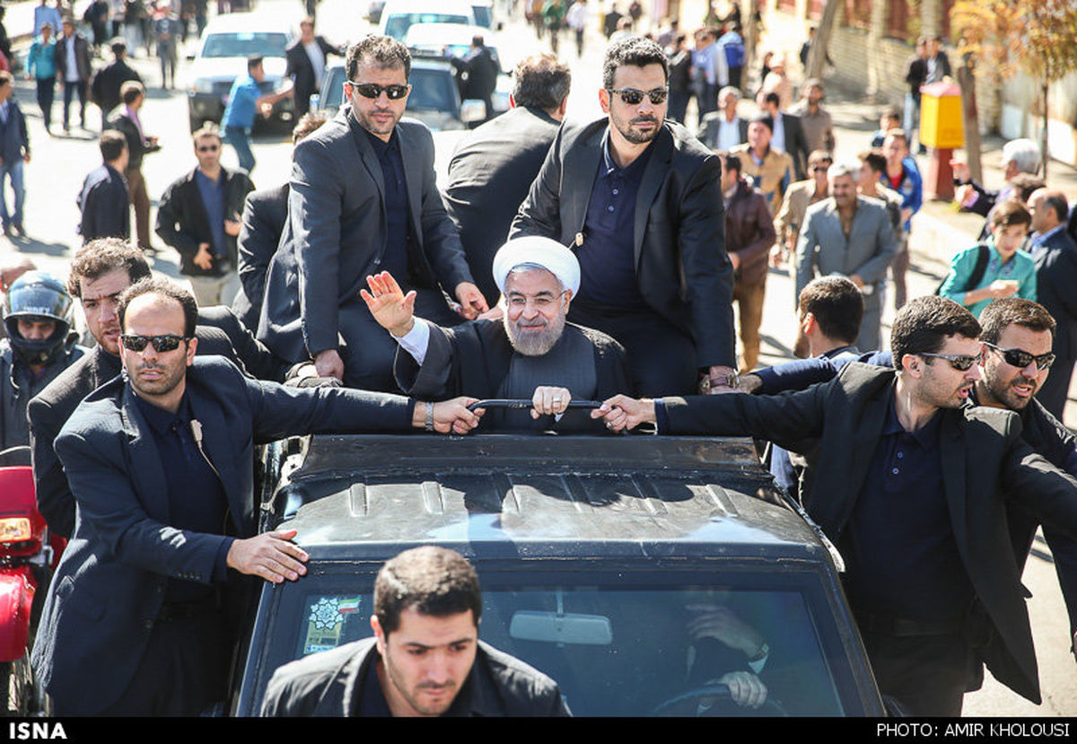 ورود روحانی به زنجان/تصاویر