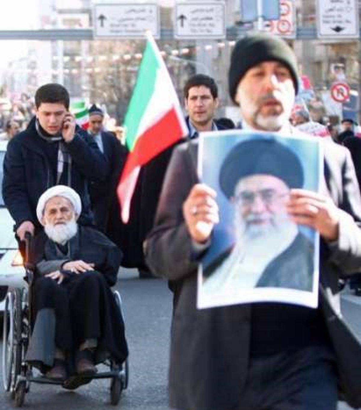 عکس:آیت الله خزعلی در راهپیمایی