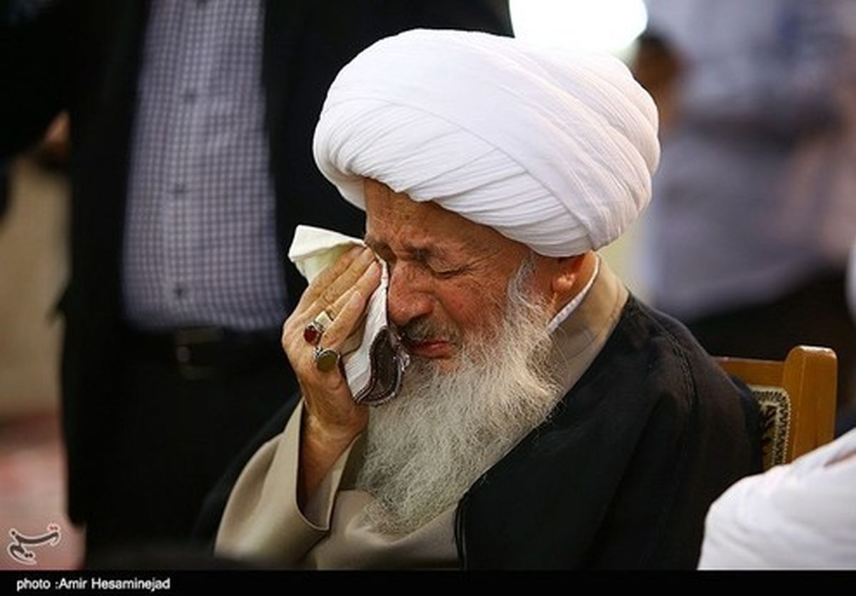 پاسخ آیتالله وحید خراسانی درباره عزاداری ماه محرم