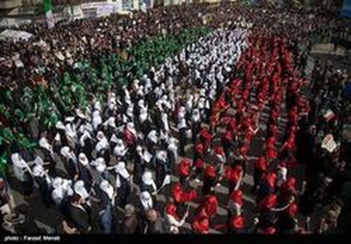 شُکوه و شِکوه راهپیمایی ۲۲ بهمن