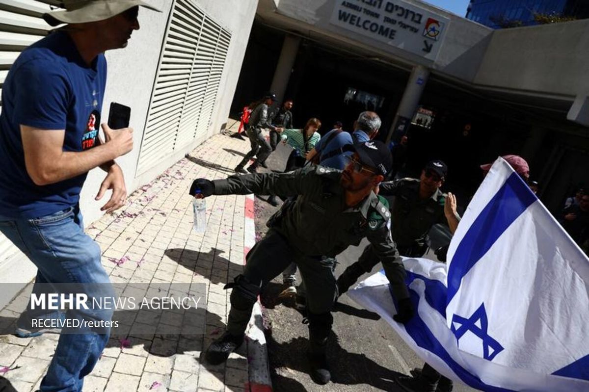 اتهام زنی وزیر نتانیاهو به آمریکا برای کمک به معترضان 