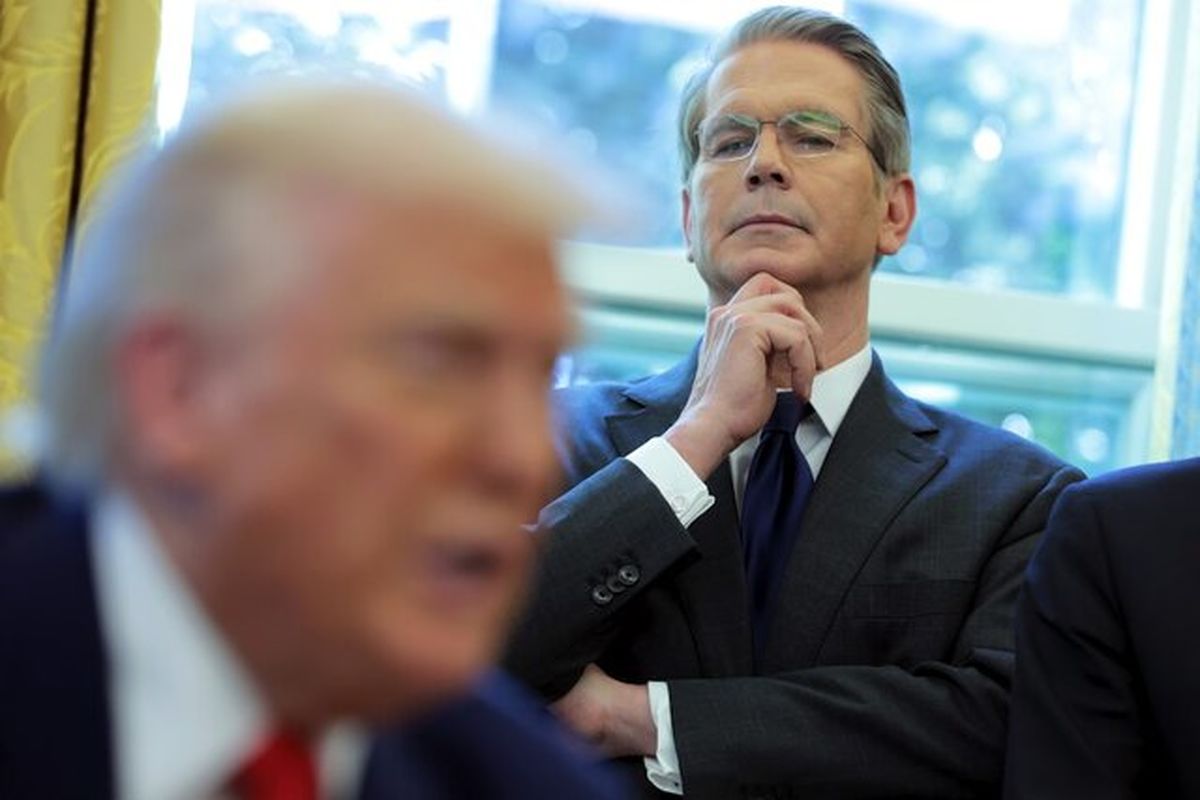 محبوبیت ترامپ به پایین‌ترین سطح رسید