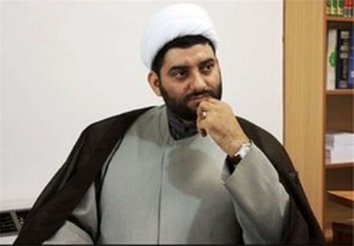 آزادیخواه: با آخوندی دشمنی نداریم