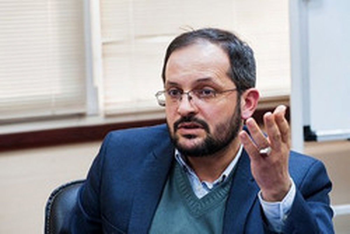 آن‌ها که به بهانه حکومت امام علی، جمهوری اسلامی را می‌کوبند، نادان اند!