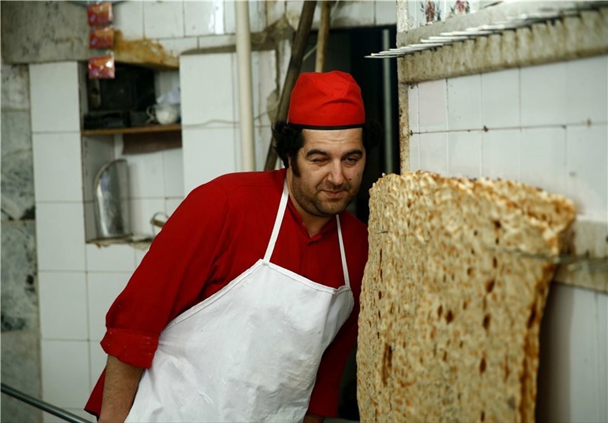 مجری «خسته نباشید» نانوا می‌شود+عکس