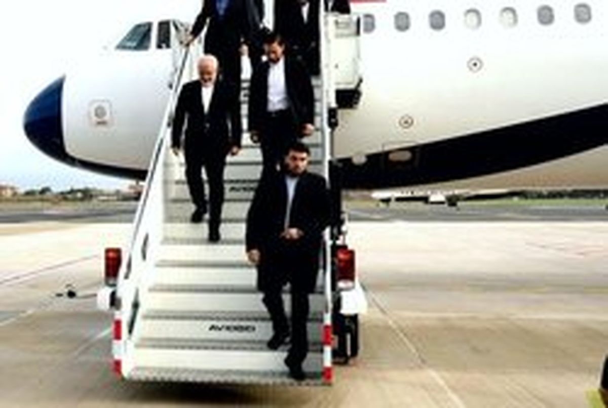«ظریف» وارد تهران شد