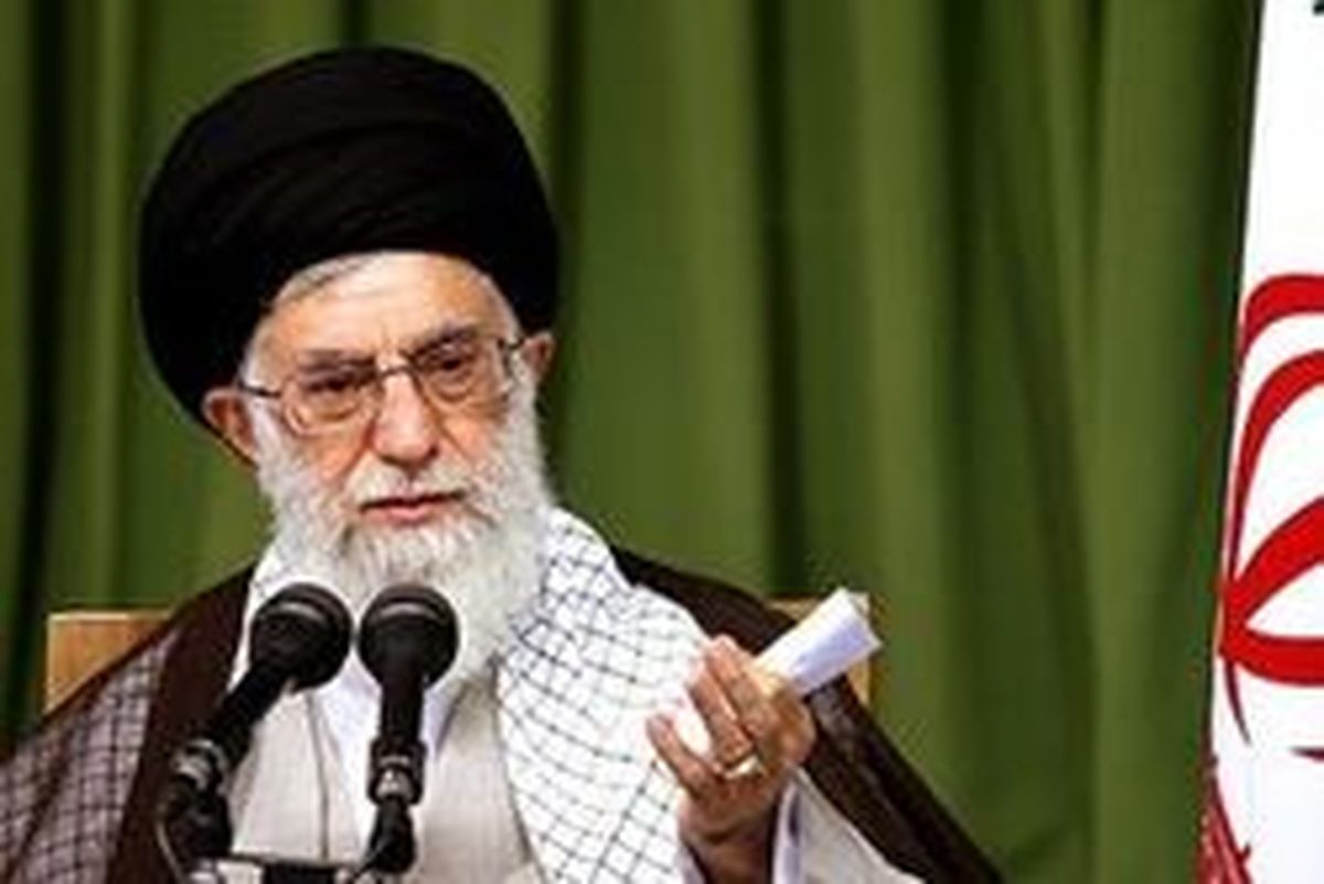 «مستند انتقادی» باید ناصحانه و چاره‌جویانه باشد/ نشان دهید که مؤمن و انقلابی هستید