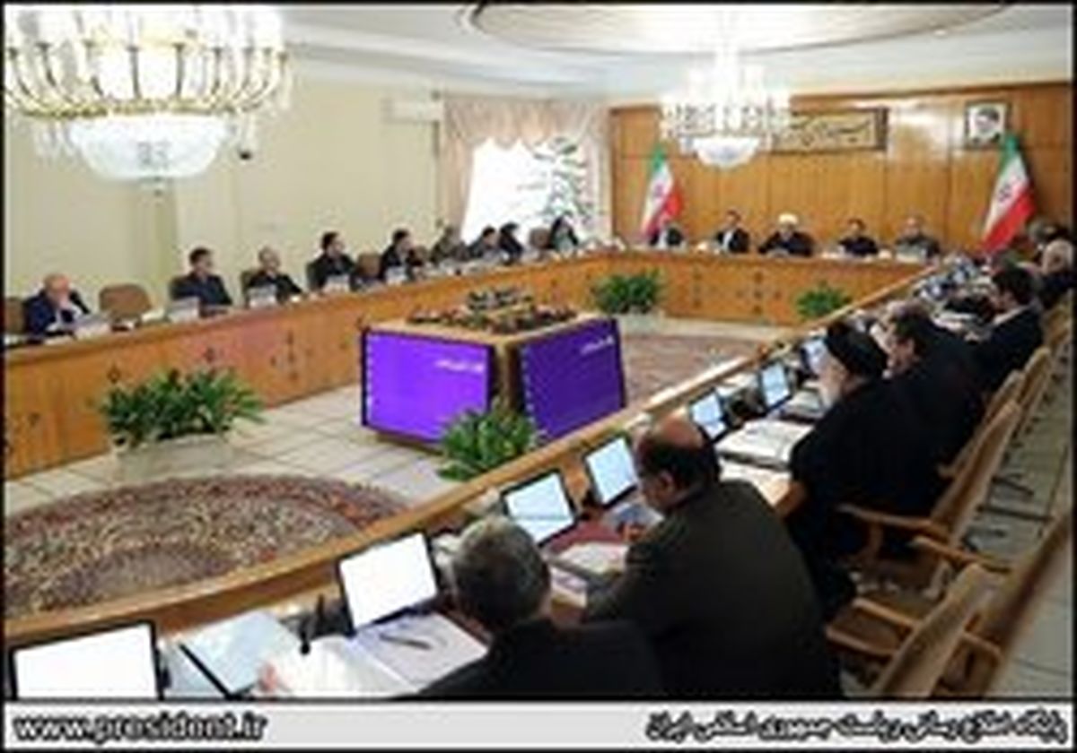 تداوم غیبت وزیر بهداشت در جلسات هیات دولت