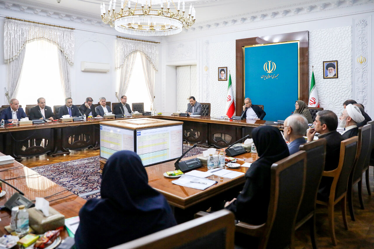 تاکید رئیس جمهور بر فرصت دادن به تولیدکنندگان برای اصلاح فرآیندها