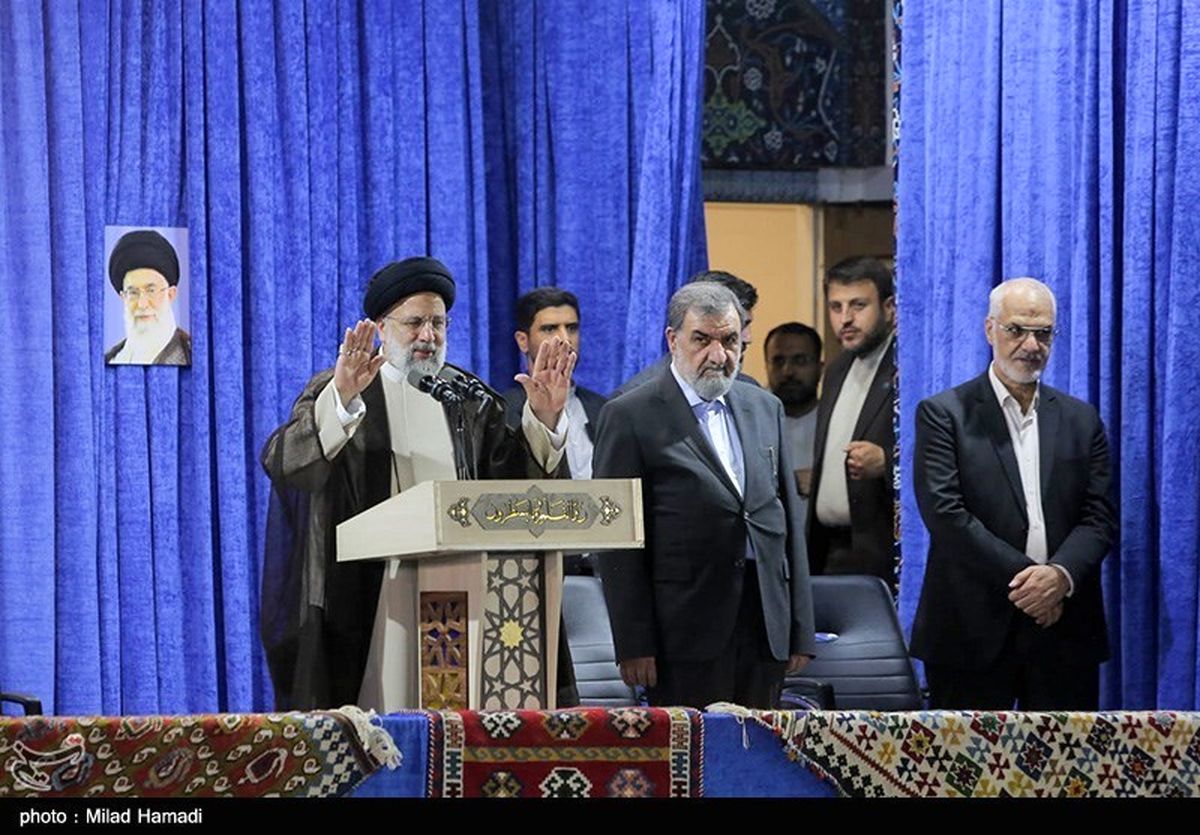 رئیسی: هیچ‌گونه پارتی‌بازی در ادارات را نمی‌پذیر‌م