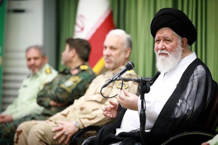 علم الهدی: فراجا پشتوانه نظام در برابر تهدیدات داخلی و خارجی است