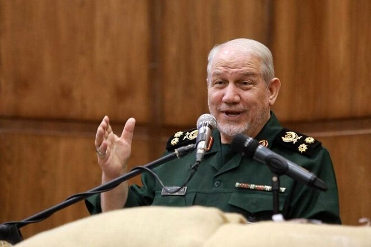 رحیم صفوی: قدرت موشکی و پهپادی سپاه در زمان شهید سلامی به اوج رسید