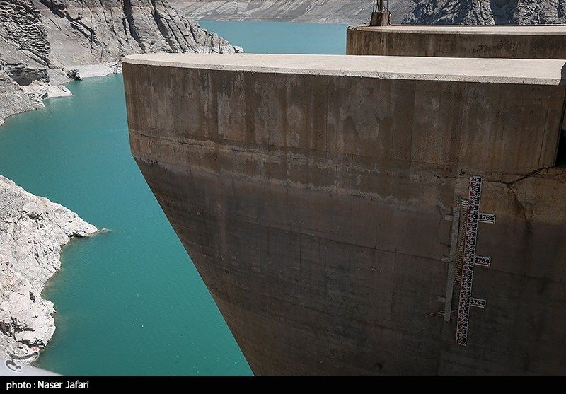 تصاویر: وضعیت بحرانی سد امیرکبیر کرج