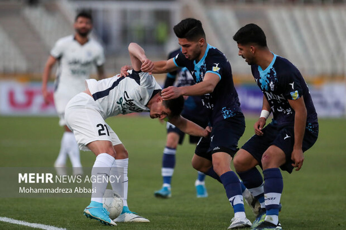 ترکیب استقلال برای دیدار با ذوب آهن