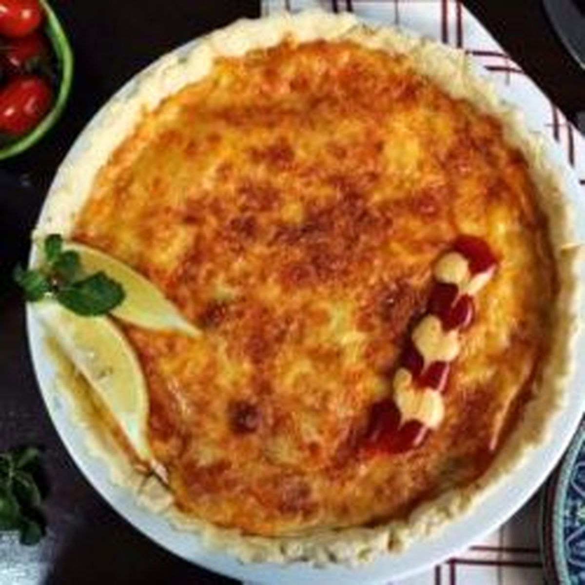 دستور پخت پای سوسیس و قارچ