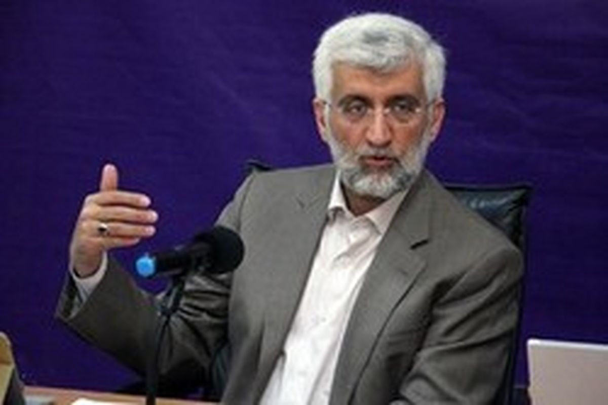 جلیلی: نمیشود گفت: جنگ است، مسئولین به تنهایی بروند جنگ را پیش ببرند