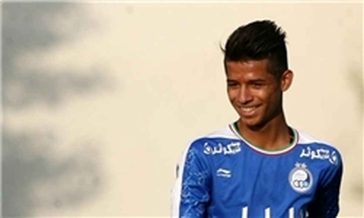 قائدی: با استقلال قرارداد دارم