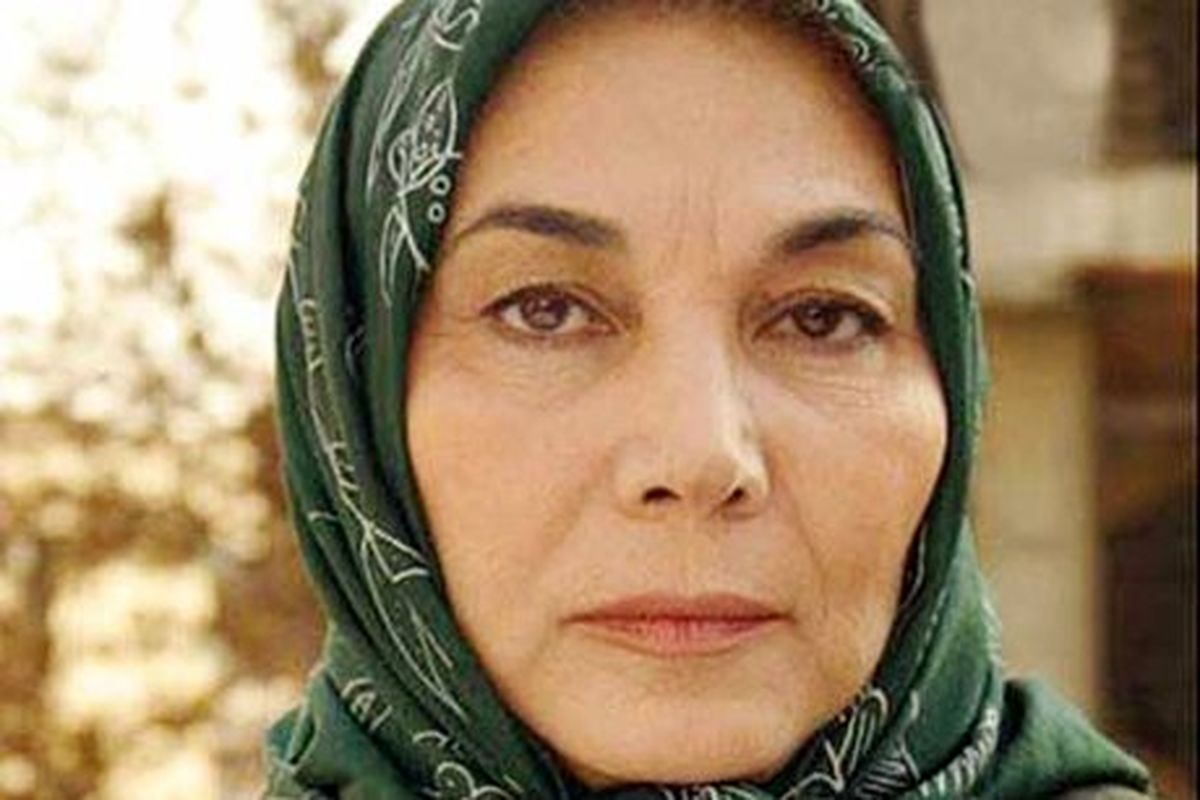 خاطره خانم بازیگر از گورخواب‌های یک روستا +عکس