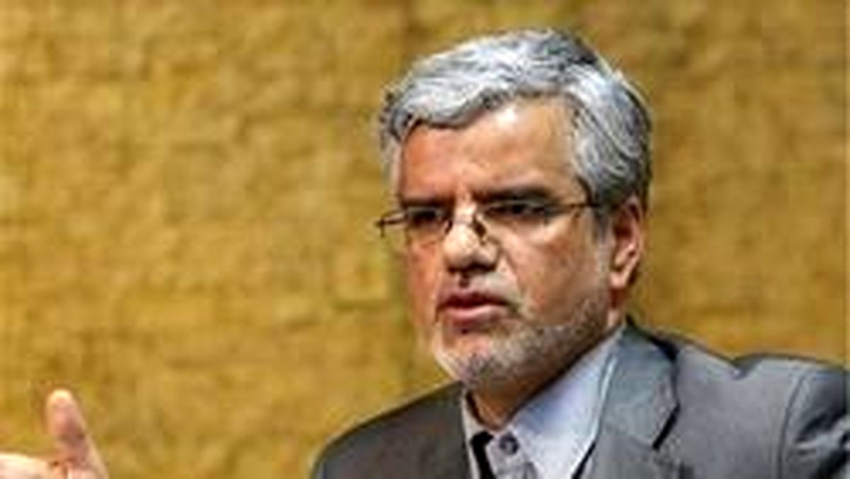 نماینده مجلس: موبایلم را در یخچال می گذارم!