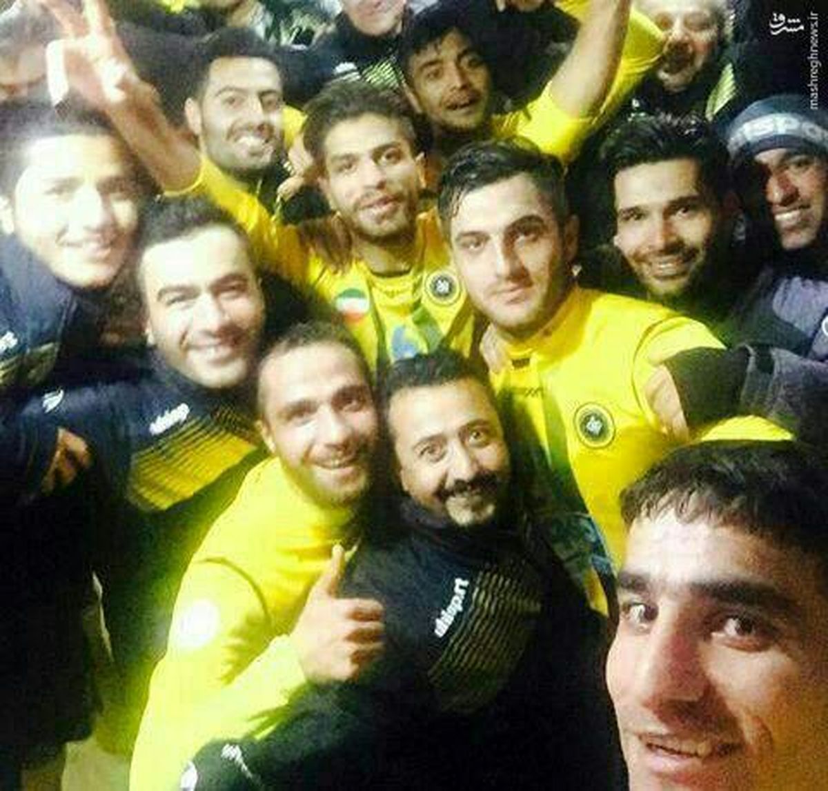 عکس: سلفی سپاهانی‌ها بعد از پیروزی مقابل تراکتور
