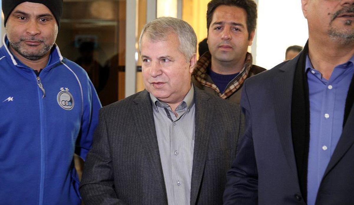 تصاویر: عیادت فوتبالی ها از منصور پورحیدری