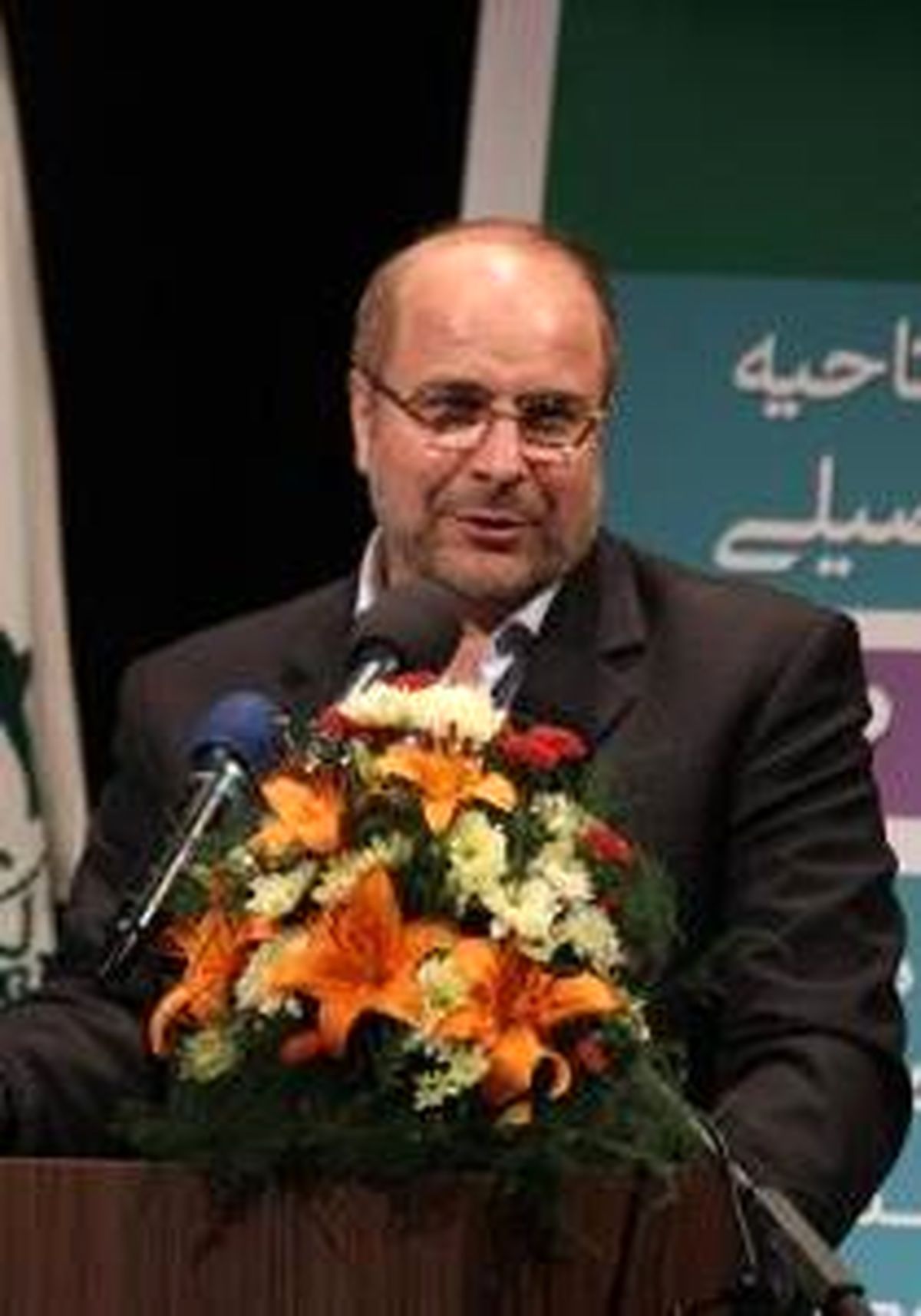 کار سیستمی نیازمند آموزش است/فارغ التحصیلان مهارت کافی ندارند/ در تربیت نیروی انسانی ماهر دچار مشکل هستیم