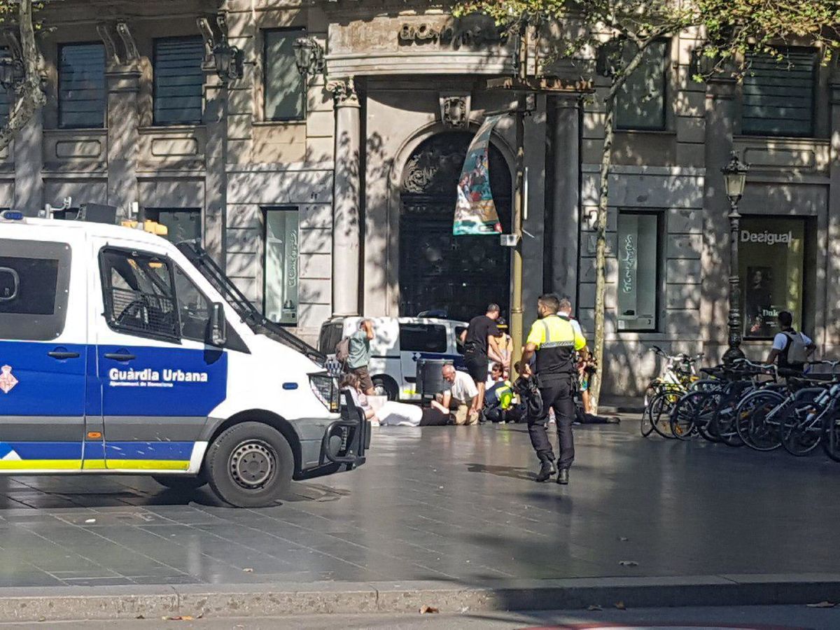 اولين تصوير از حادثه در بارسلون اسپانيا