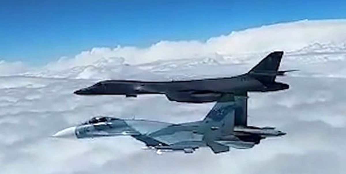 سوخو-۲۷ روسیه هواپیمای «پوسیدان-۸» آمریکا را رهگیری کرد