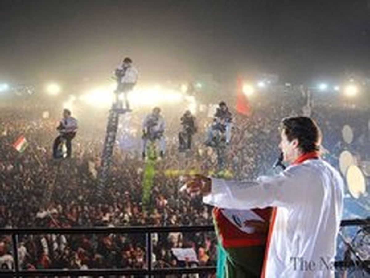 عمران خان میتواند یک پاکستان جدید را بسازد؟