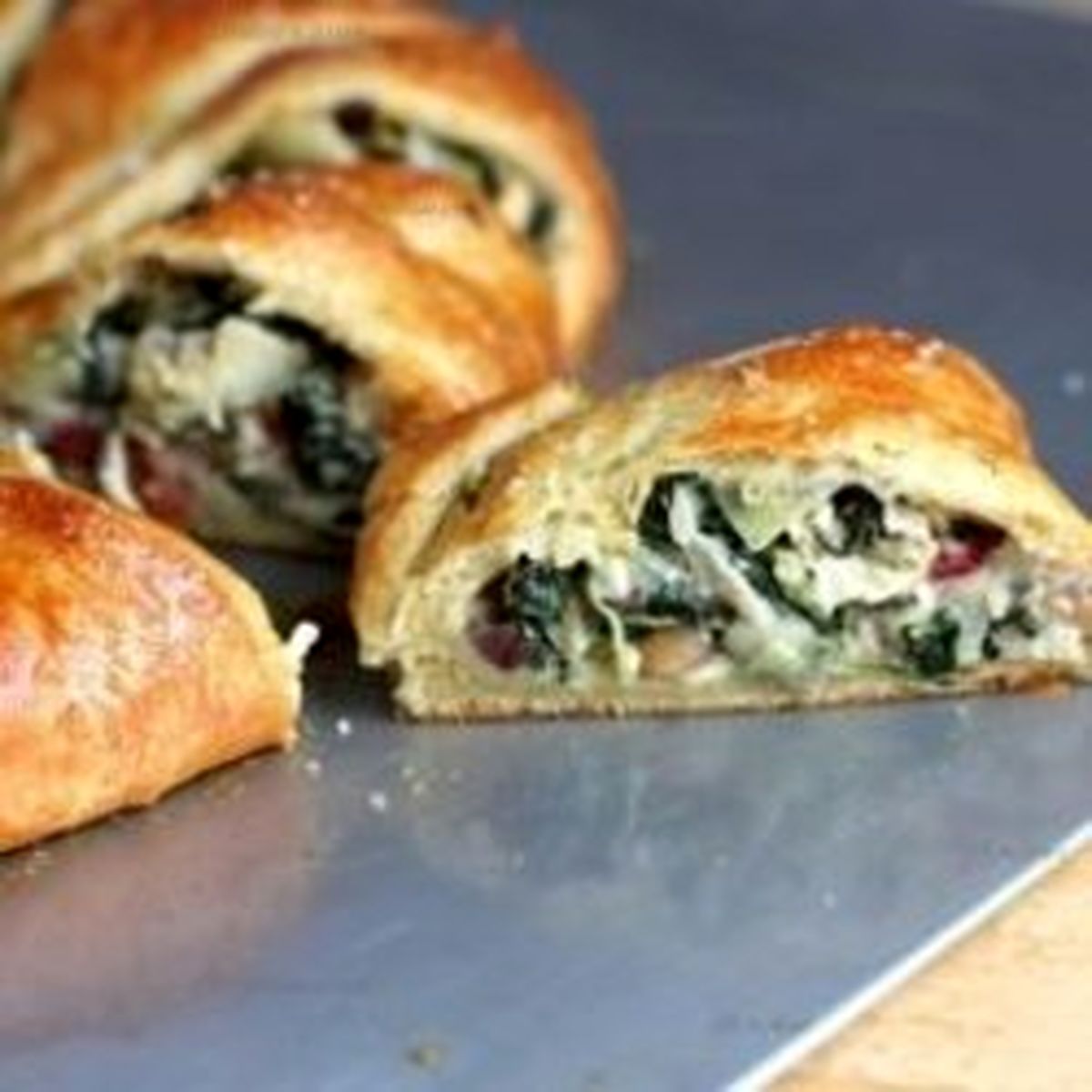 دستور پخت رینگ پیراشکی اسفناج