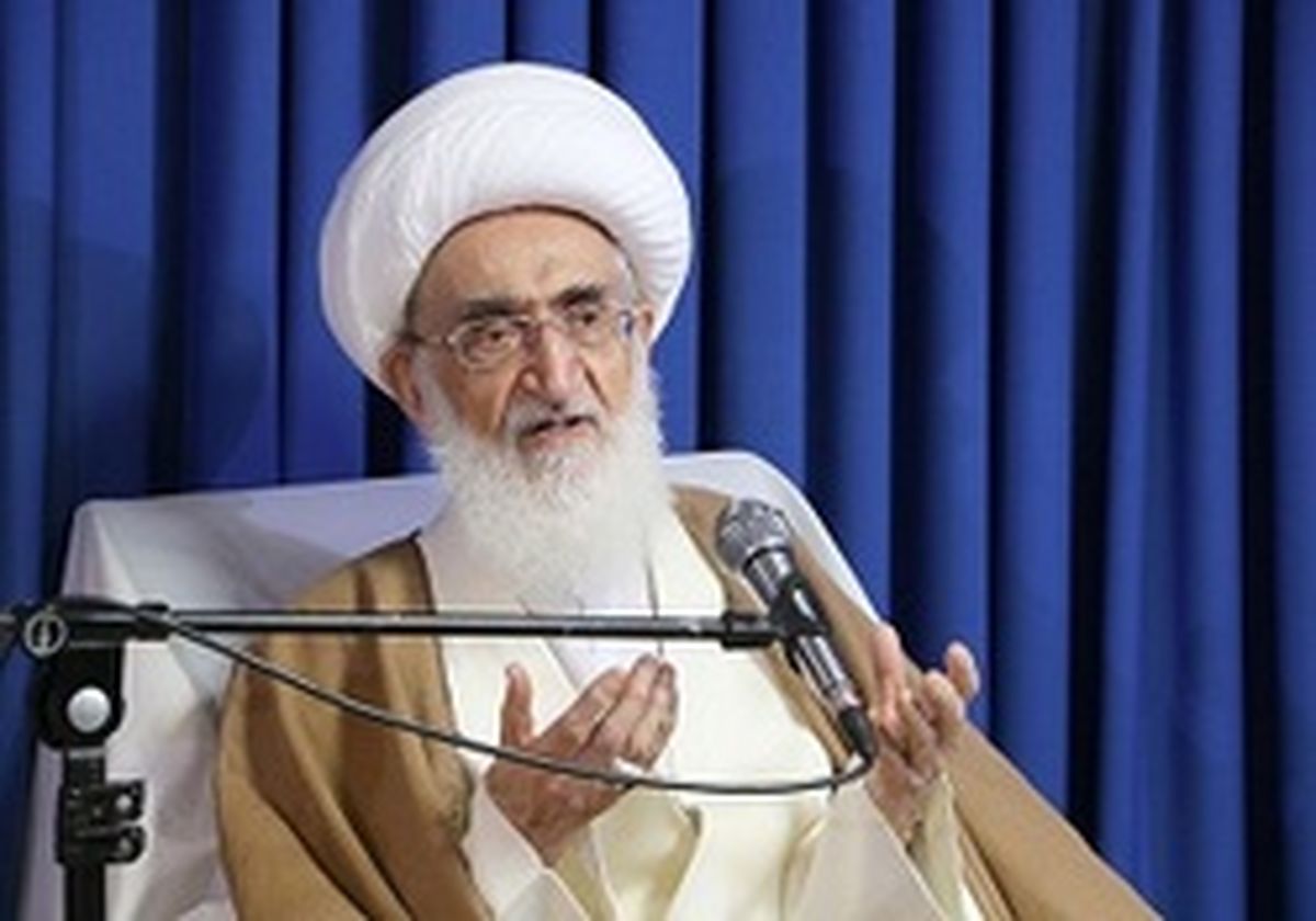 نوری همدانی: اگر خدمت نمی کنید نمک به زخم مردم نزنید