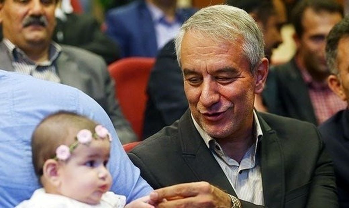 بازی کفاشیان با دختر قوی‌ترین مرد جهان +عکس