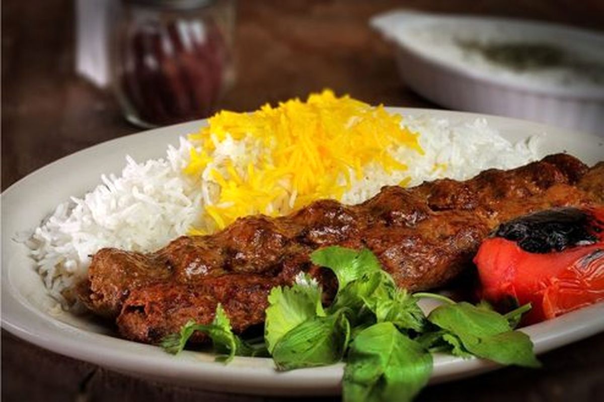 فروشنده کوبیده ۲ هزارتومانی: در حال مبارزه با مفاسد اقتصادی هستم!