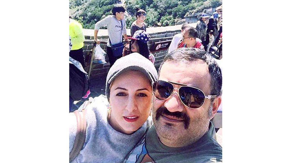 سلفی خانم بازیگر با همسرش روی دیوار چین! +عکس
