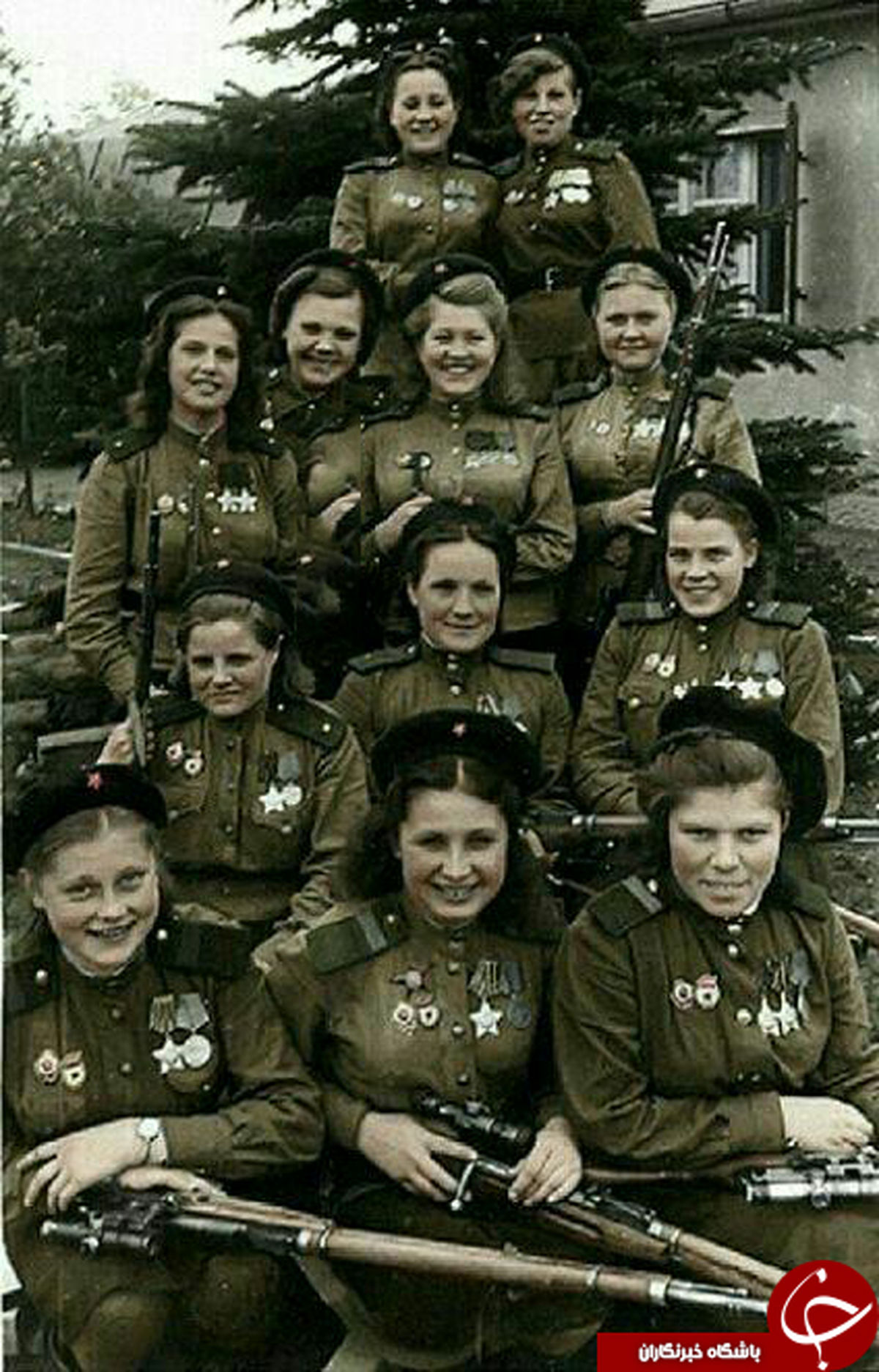 عکس: تک تیراندازان زن روسی