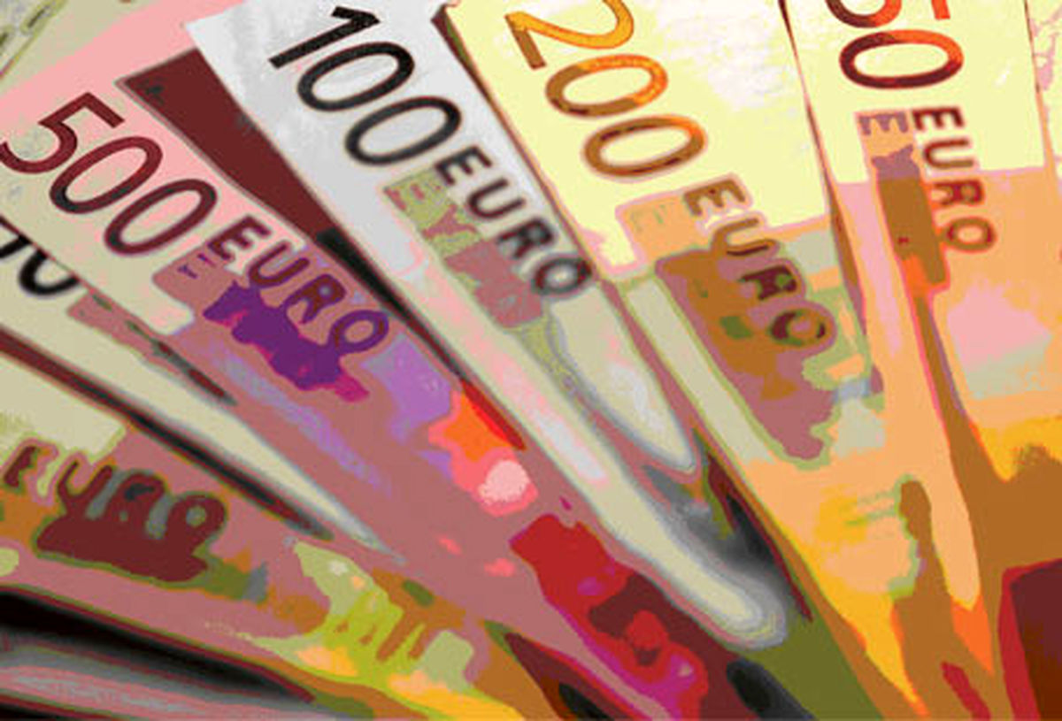 فروپاشی اتحادیه اروپا نزدیک است/آلمان به صورت یک جانبه از اتحادیهٔ اروپا خارج خواهد شد