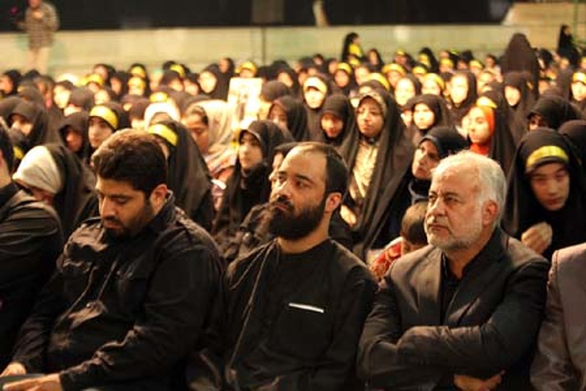 همایش بانوان حامی قالیباف + تصاویر