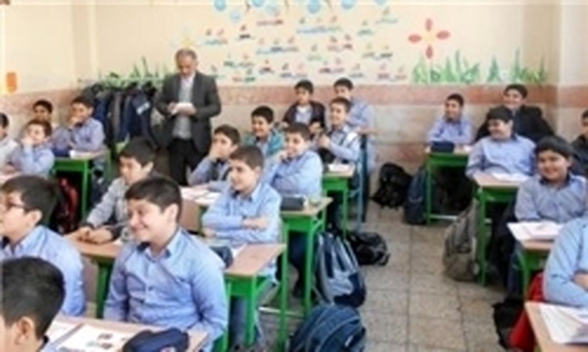 فروش «متامفتامین» در مدرسه‌ توسط یک دانش‌آموز!