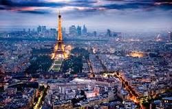 فرانسه به تلاش برای کمک به حل بحران خلیج فارس ادامه میدهد