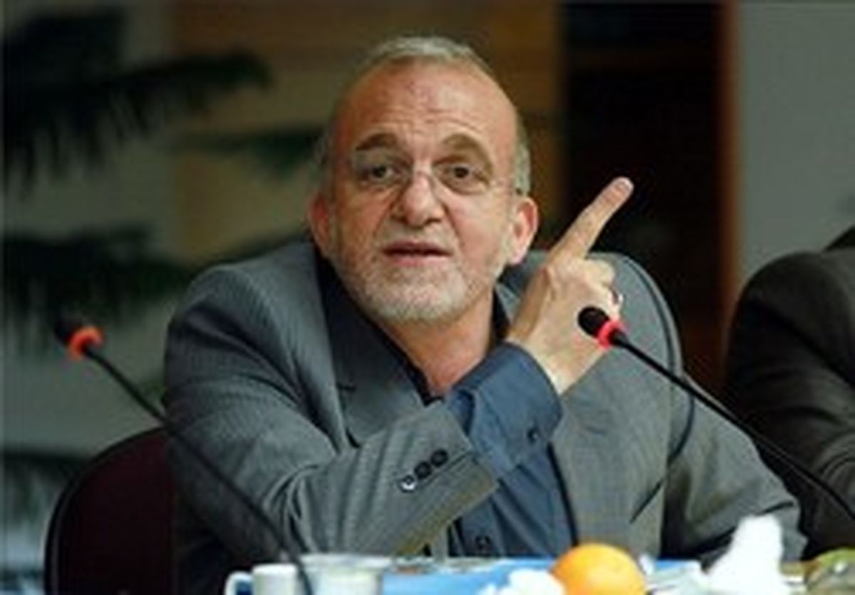 فولادگر: چندسال مهلت دهیم تا خودروی با کیفیت تولید کنید؟