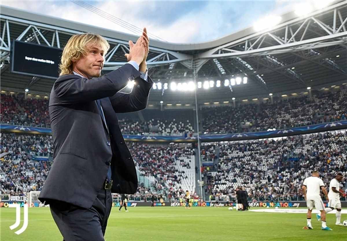 پاول ندود با یووه ۱۶ ساله شد +تصاویر