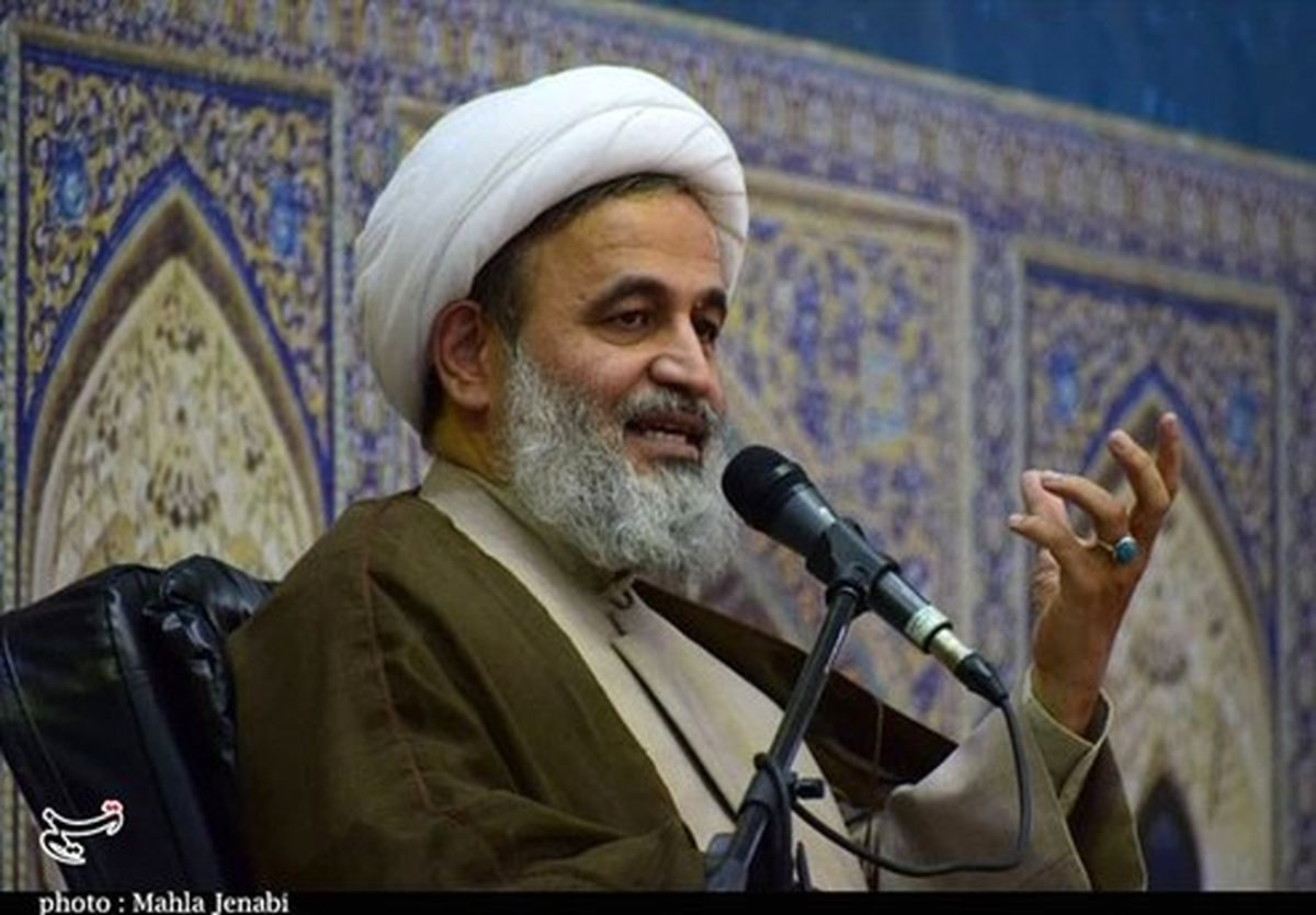 توصیه حجتالاسلام پناهیان به والدین/هیچگاه با فرزندانتان درد و دل نکنید
