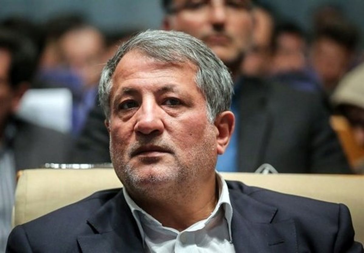 هاشمی: حملونقل عمومی باید تعطیل میشد