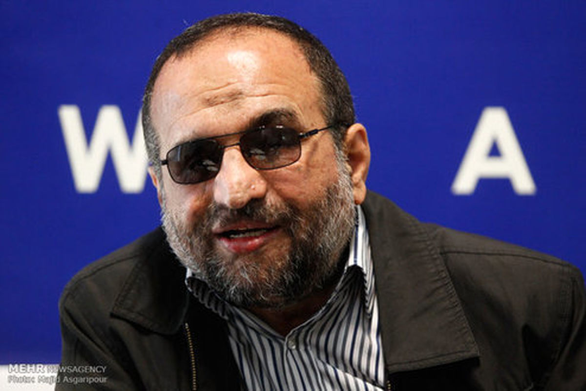 شاکری: اصلاحطلبان از خودزنی فراتر رفتهاند