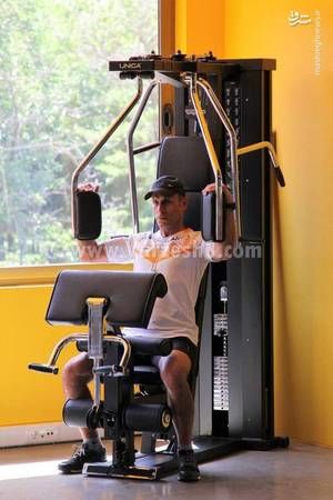 گل‌محمدی از بازیکنانش کم نمی‌آورد +عکس